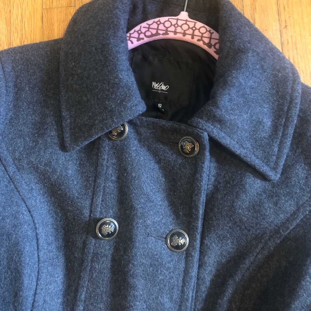 Women's Gray Peacoat Size with special tailored features.